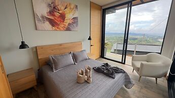 MONTECIELO HOSTING GUATAPE