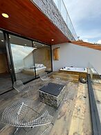 MONTECIELO HOSTING GUATAPE