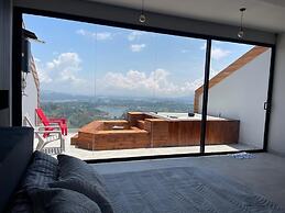 MONTECIELO HOSTING GUATAPE