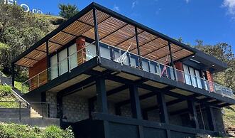 MONTECIELO HOSTING GUATAPE