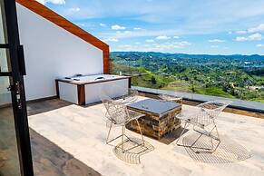 MONTECIELO HOSTING GUATAPE