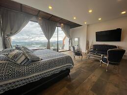 MONTECIELO HOSTING GUATAPE