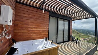 MONTECIELO HOSTING GUATAPE