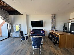 MONTECIELO HOSTING GUATAPE