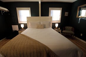 Inn at Oriental