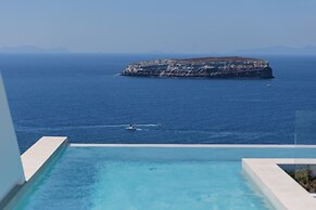 Omna Caldera Suites