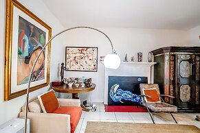 Miami Vacation Home 4 bedroom Parking.