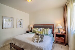 Miami Vacation Home 4 bedroom Parking.