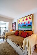 Miami Vacation Home 4 bedroom Parking.