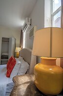 Miami Vacation Home 4 bedroom Parking.