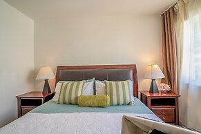 Miami Vacation Home 4 bedroom Parking.