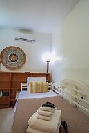 Miami Vacation Home 4 bedroom Parking.