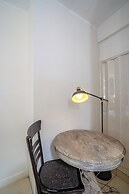 Miami Vacation Home 4 bedroom Parking.