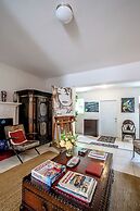 Miami Vacation Home 4 bedroom Parking.