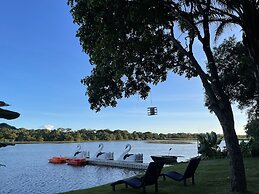 Guarajuba Suites Premium Boutique Hotel