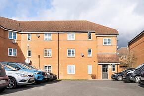 Immaculate 2-bed Apartment in Welwyn Garden City