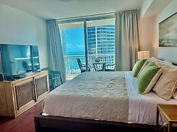 Miami Brickell unit Balcony Pool 1 pkg
