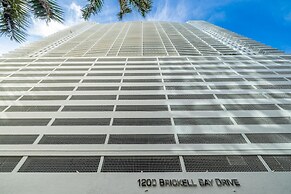 Miami Brickell unit Balcony Pool 1 pkg