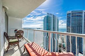 Miami Brickell unit Balcony Pool 1 pkg