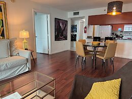 Miami Brickell unit Balcony Pool 1 pkg