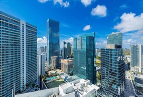 Miami Brickell unit Balcony Pool 1 pkg