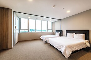 The Triny Urban Suites