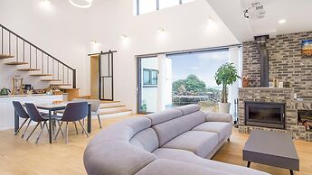 Jeju Geunalohu Pension