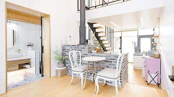 Jeju Geunalohu Pension