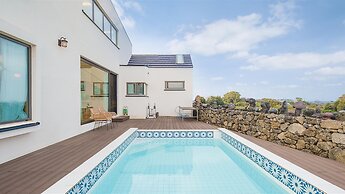 Jeju Geunalohu Pension