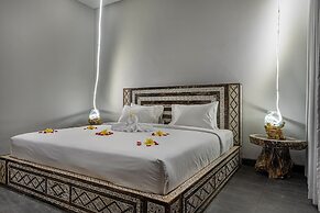 Brand New Luxury 3BR Villa Ethnic Ubud 3