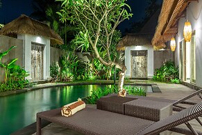 Brand New Luxury 3BR Villa Ethnic Ubud 3