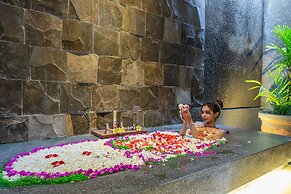 Brand New Luxury 3BR Villa Ethnic Ubud 3