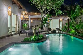 Brand New Luxury 3BR Villa Ethnic Ubud 3