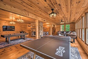 Lakefront Glass House Cabin w/ Mountain Views!