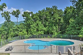 Lakefront Glass House Cabin w/ Mountain Views!