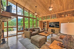 Lakefront Glass House Cabin w/ Mountain Views!