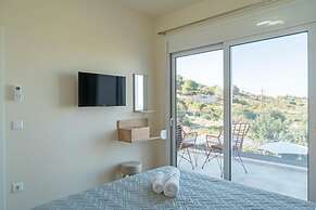 Pearl Nevelo Quality Villas