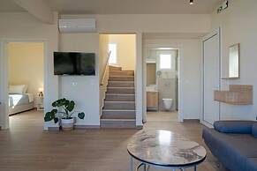 Amethyst Nevelo Quality Villas