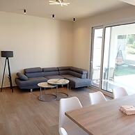 Amethyst Nevelo Quality Villas