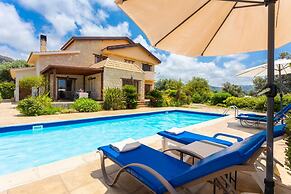 Villa Erato in Nea Dimmata