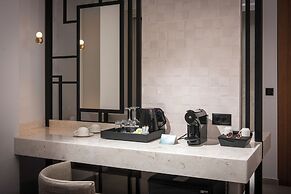 Noble Hotel Suites - Adults Only