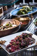 Noble Hotel Suites - Adults Only