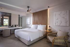 Noble Hotel Suites - Adults Only