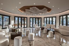 Noble Hotel Suites - Adults Only