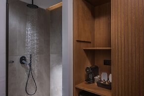 Noble Hotel Suites - Adults Only