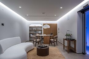 Noble Hotel Suites - Adults Only