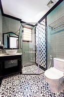 Sunset Bay Retreat Hotel