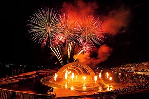 Sunset Bay Retreat Hotel