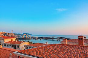 Sunset Bay Retreat Hotel