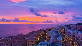 Sunset Bay Retreat Hotel